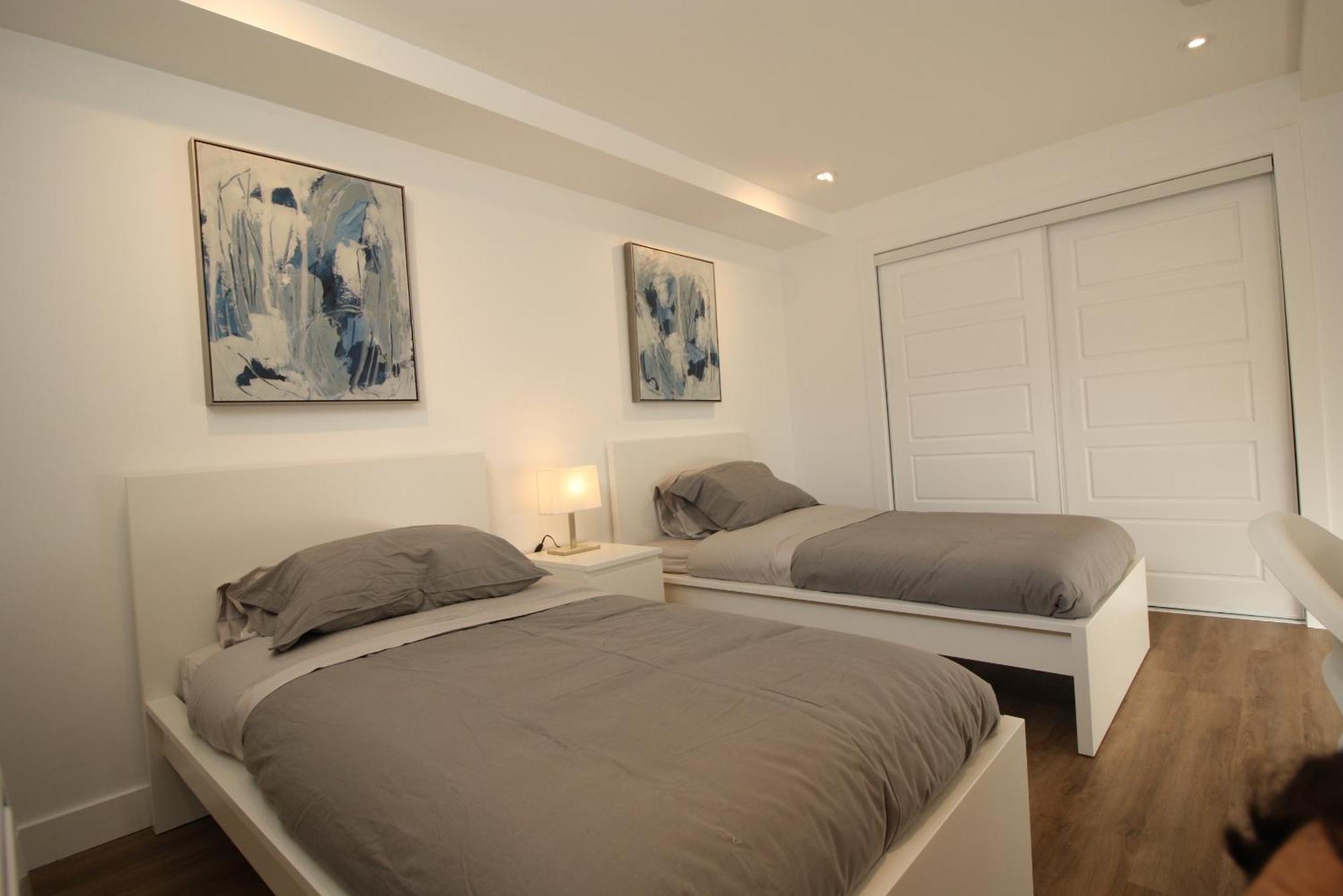 Апартаменты Luxueux - Deco Moderne, Rosemont Монреаль Экстерьер фото